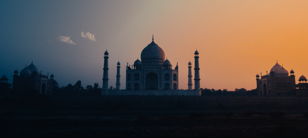 Sunset at Taj von Abhinav Sharma