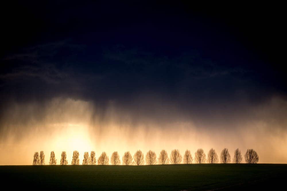 Very Bad Weather Over Gruiten von Adam Dauria ☂