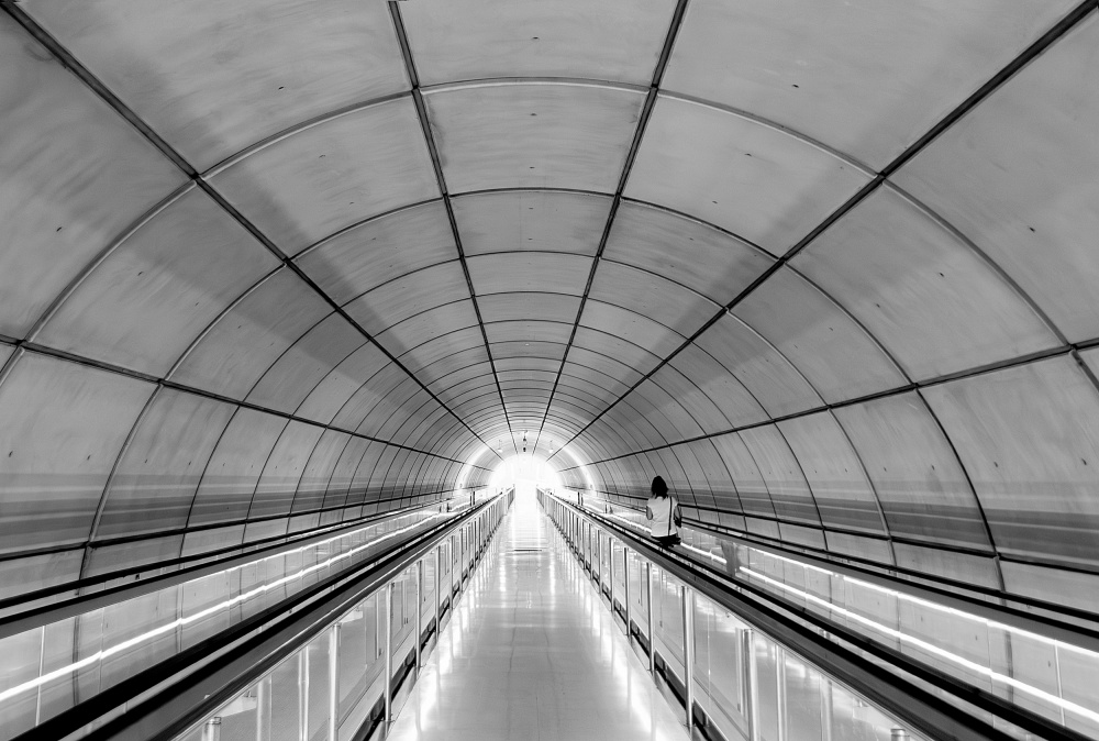 Bilbao subway von Adolfo Urrutia