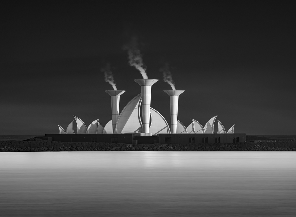 Chimneys von ahmad kaddourah