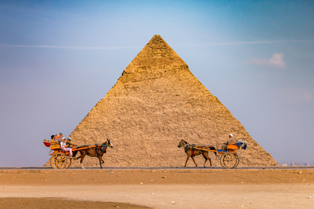 The Middle Pyramid of Giza von Ahmed Kassem