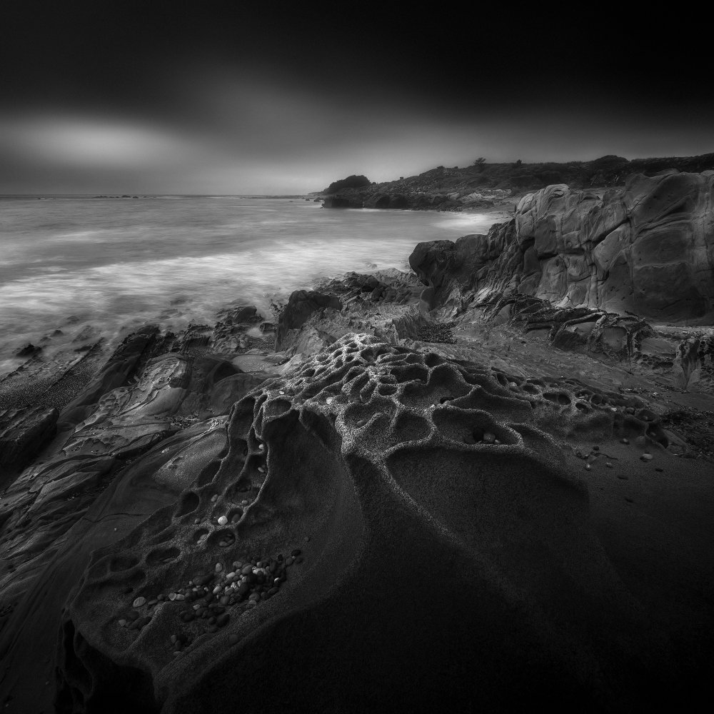 Tafoni Rocks von Aidong Ning