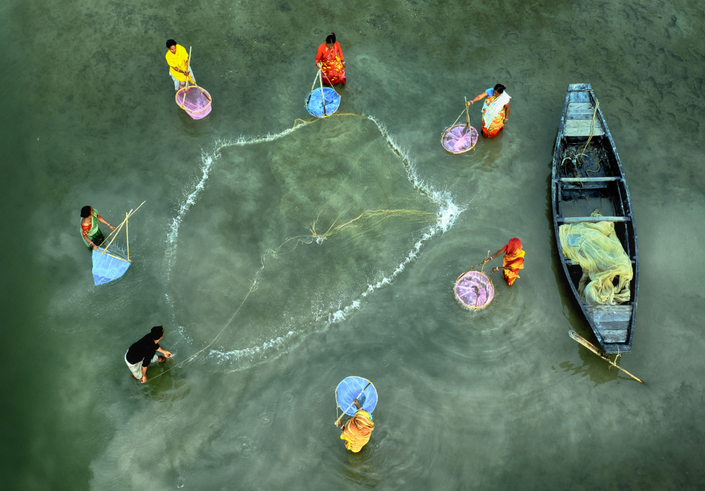 Fishing von Ajit Kumar Majhi