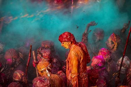 A Blue Hue Over the Singers at the Samaj During Holi