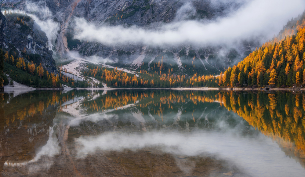 Perfect reflection von Ales Krivec