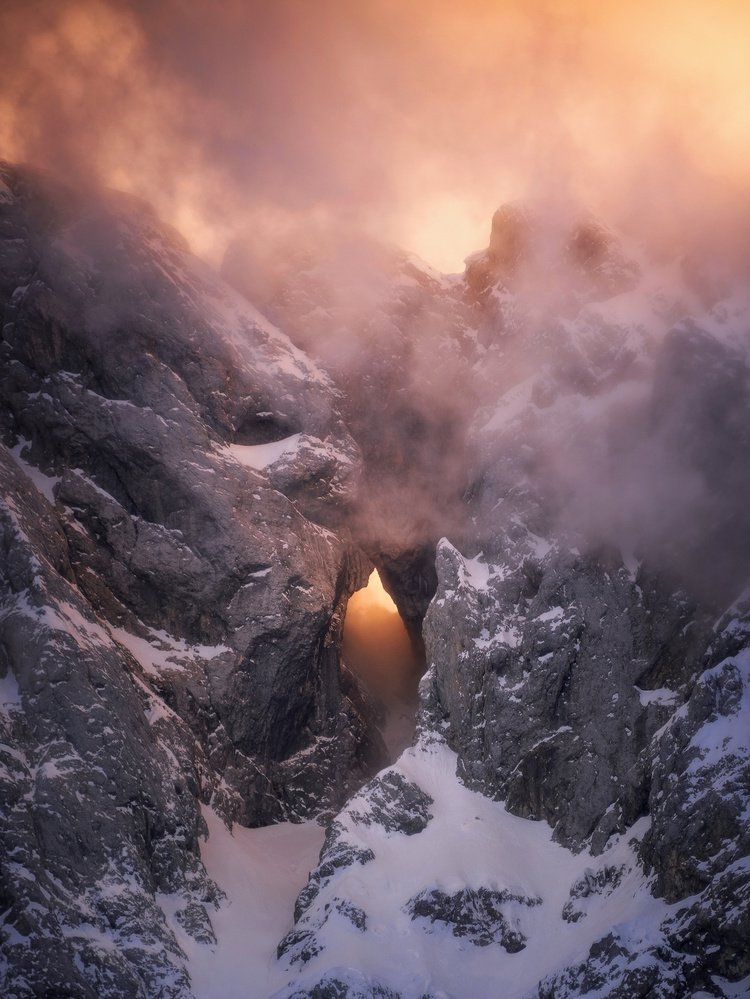 Portal to another world von Ales Krivec