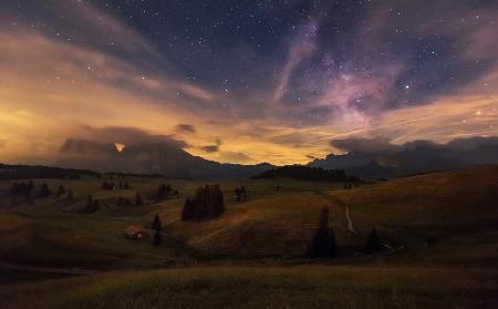 Alpe di Siusi at night