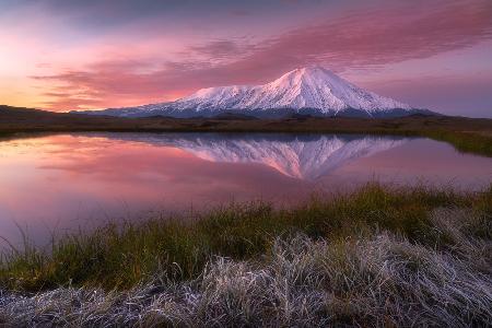 Frosty morning at Tolbachik volcano...