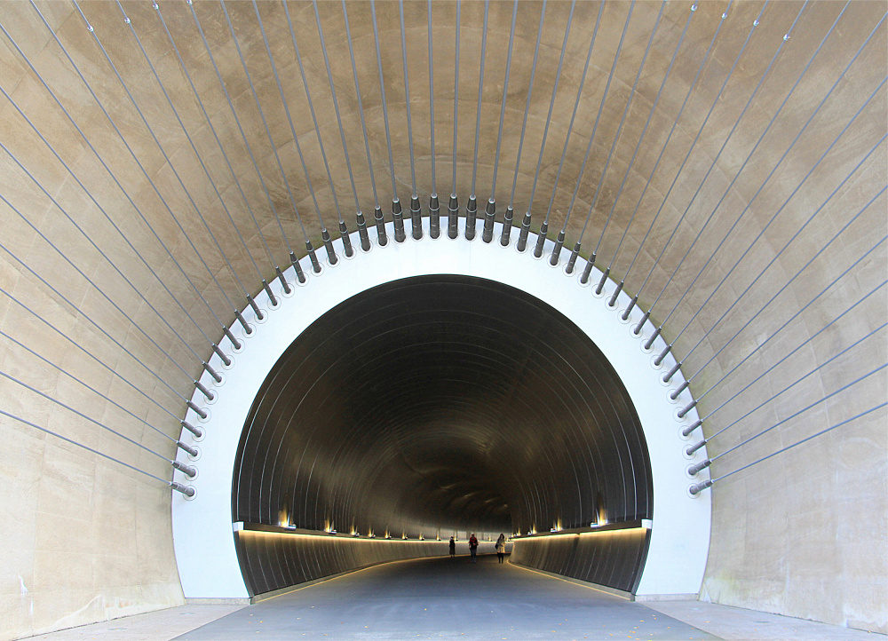 Miho museum tunnel von Aliza Riza