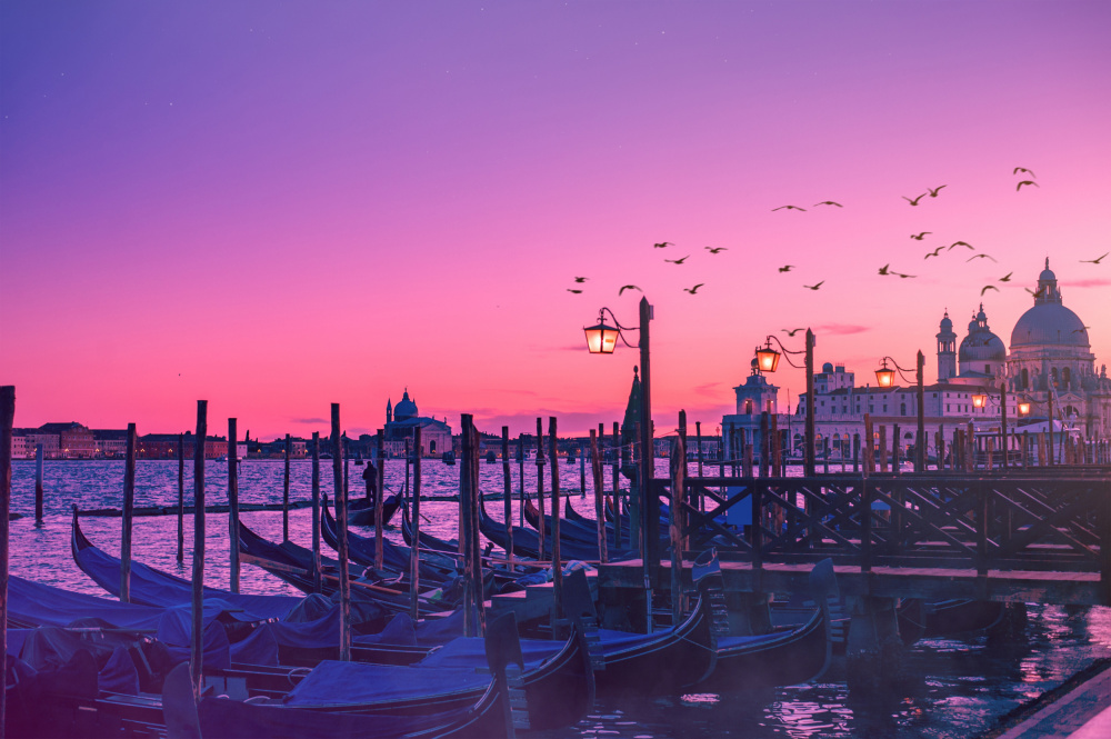 Sunset Venice, peaceful gondola von Alla Simacheva