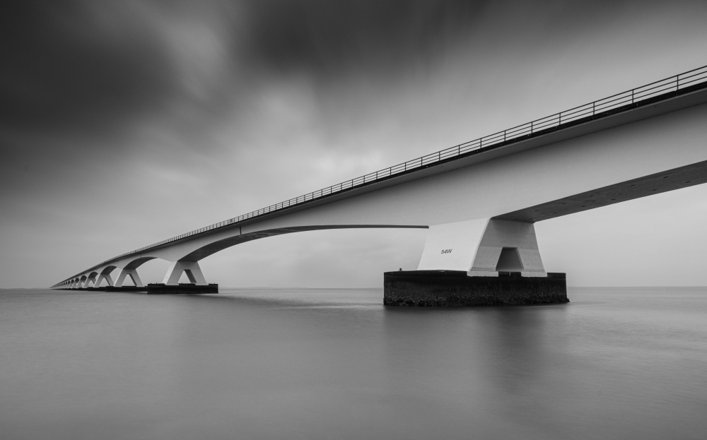 A Bridge Too Long von Alon Lubrani