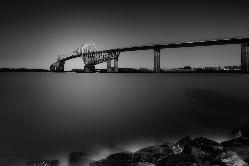 Bridge von Amatou T