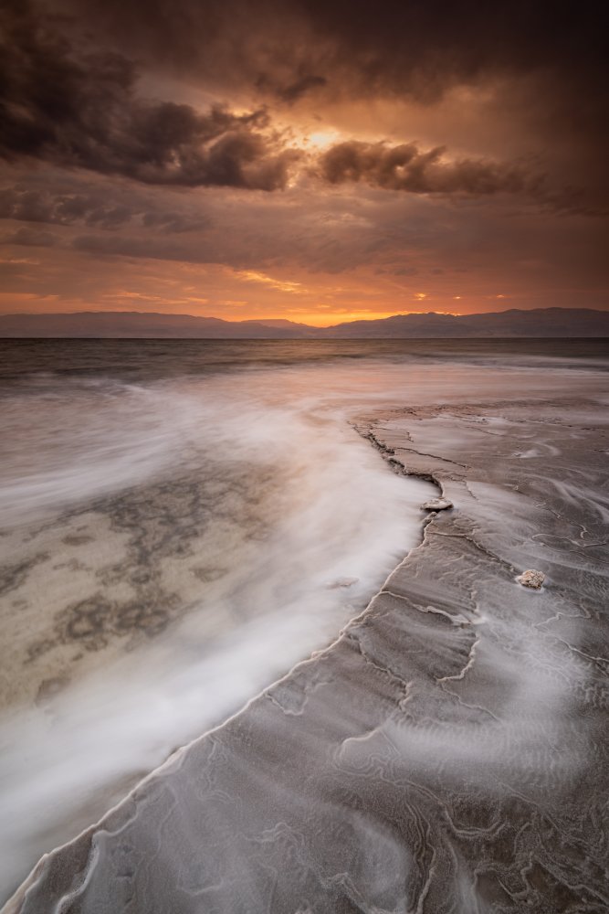 Salt shelf von Amir Ehrlich