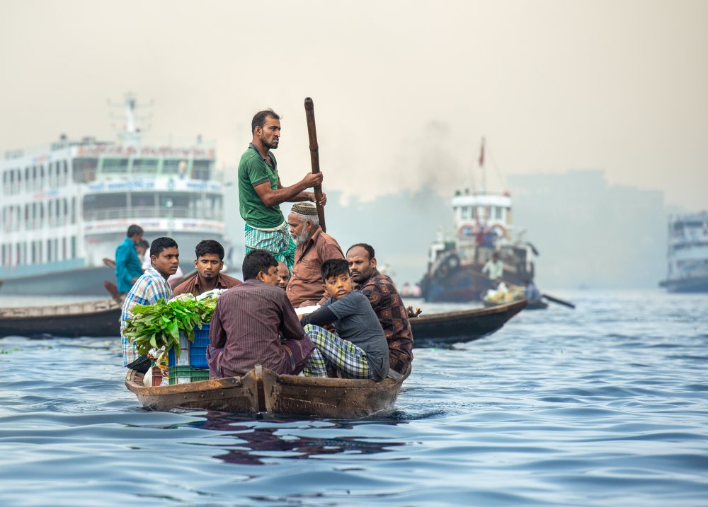 River Taxi von Anas Qarman