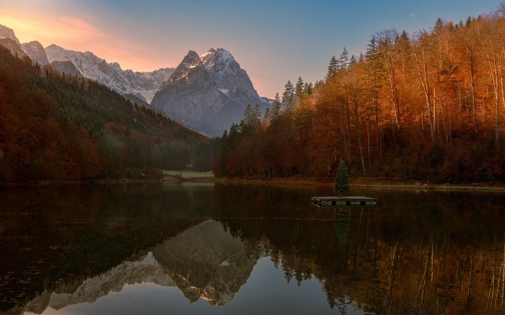 An autumn morning von Anastasios Gialopoulos