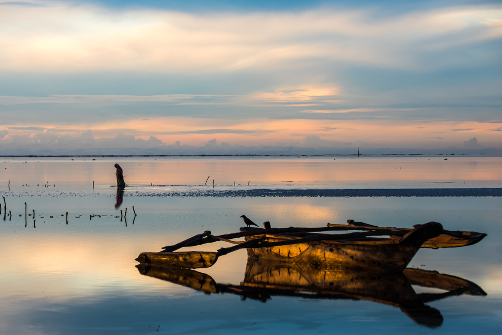 Indian Ocean at sunrise von Anca Milushev