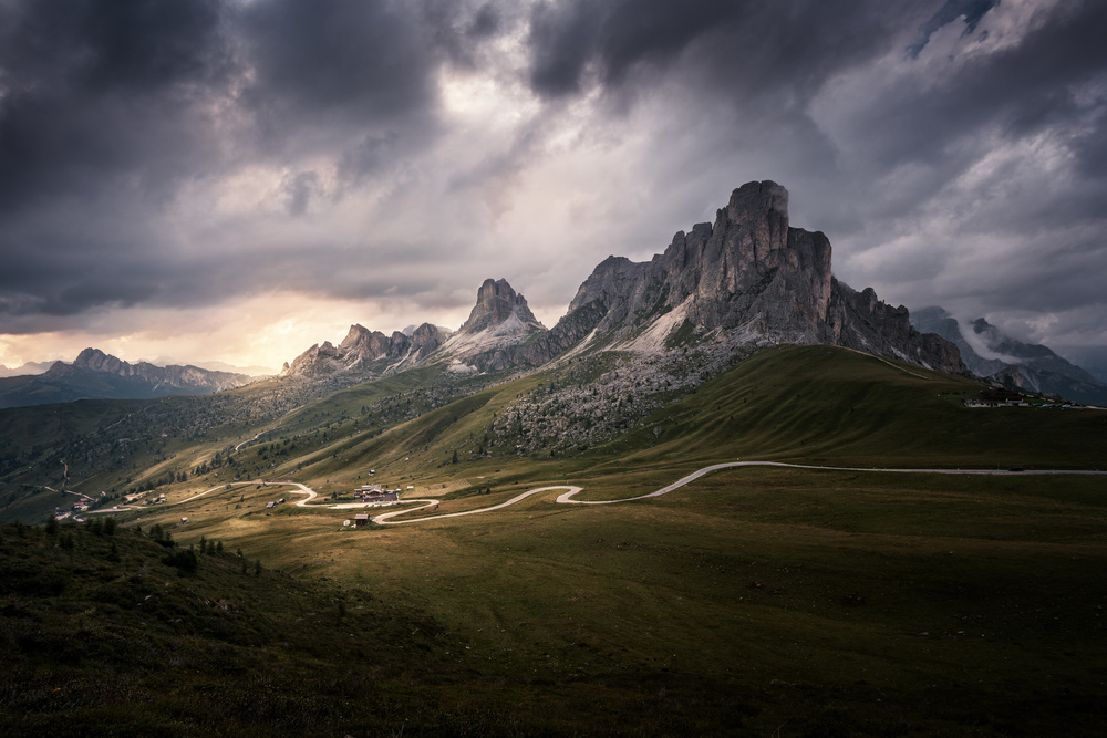 The mountain road von Andrea Zappia