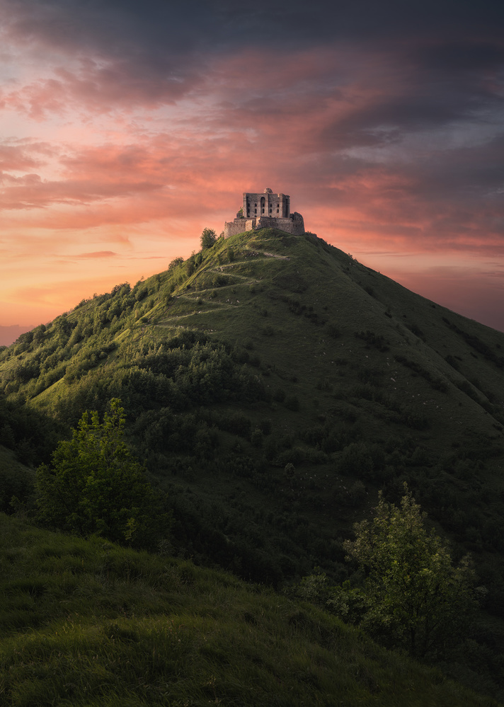 The castle on the hill von Andrea Zappia