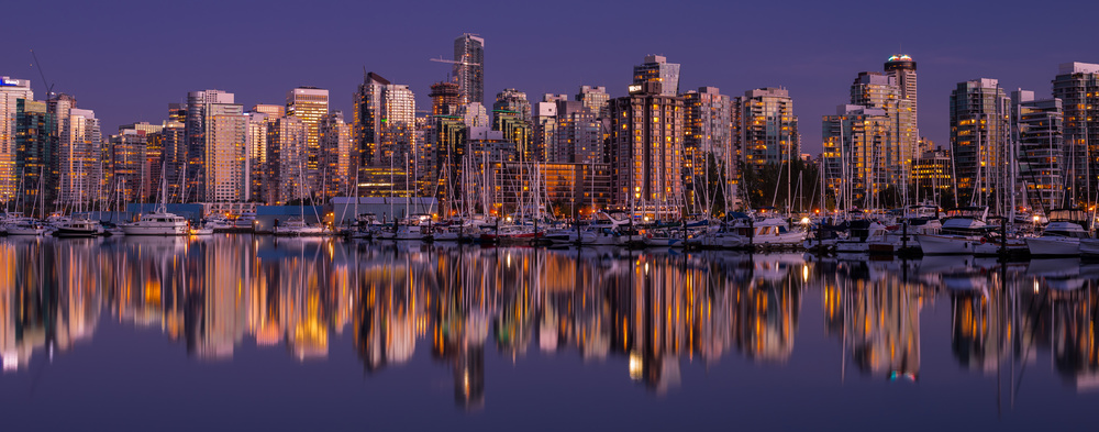 Glowing Vancouver von Andreas Agazzi