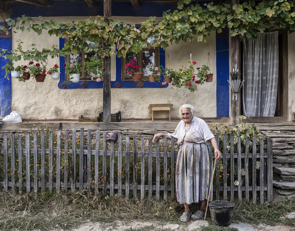 98 years old von Andrei Nicolas - The Traveler