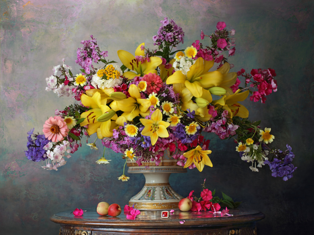 Still life with flowers von Andrey Morozov