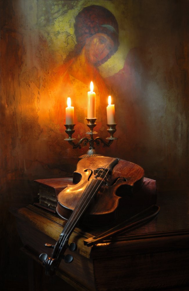 Still life with violin and angel von Andrey Morozov