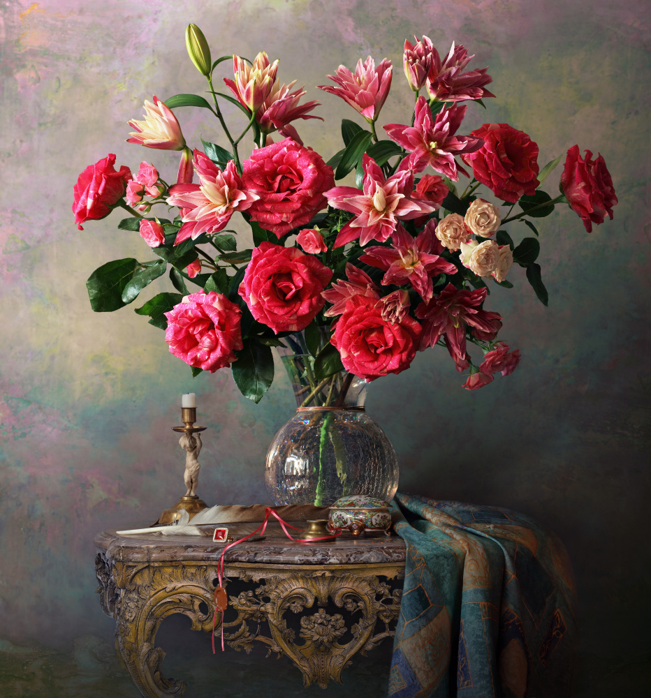 Still life with roses and lilies von Andrey Morozov