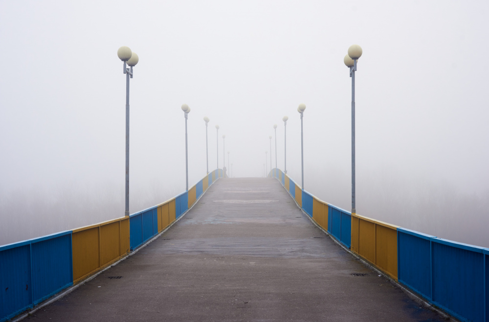 Foggy morning von Andrii Kazun