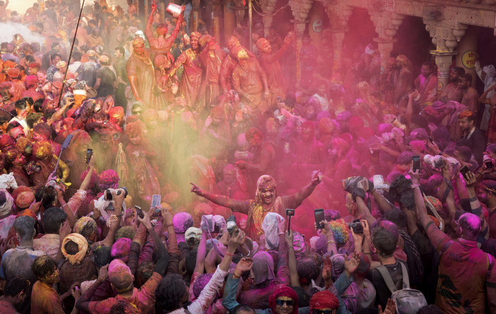 Holi Nandgaon von Angela Muliani Hartojo