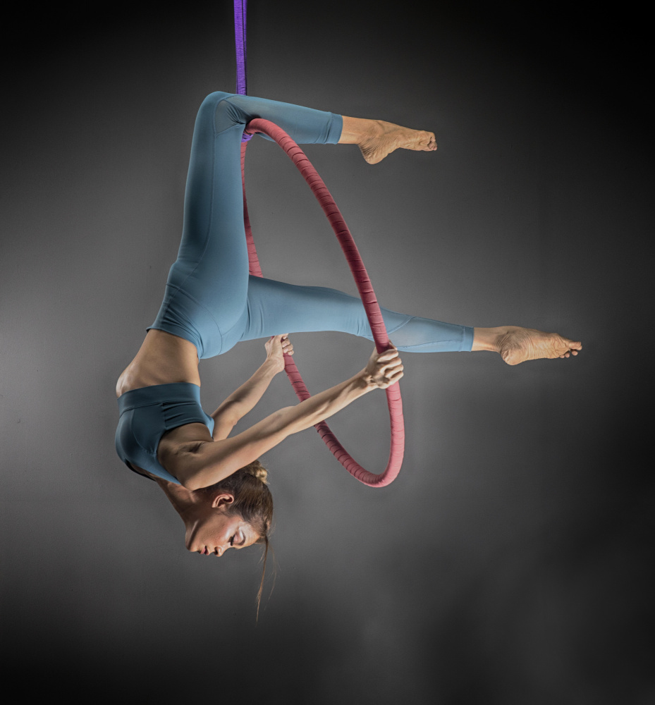 Aerial Hoop 2 von Angela Muliani Hartojo