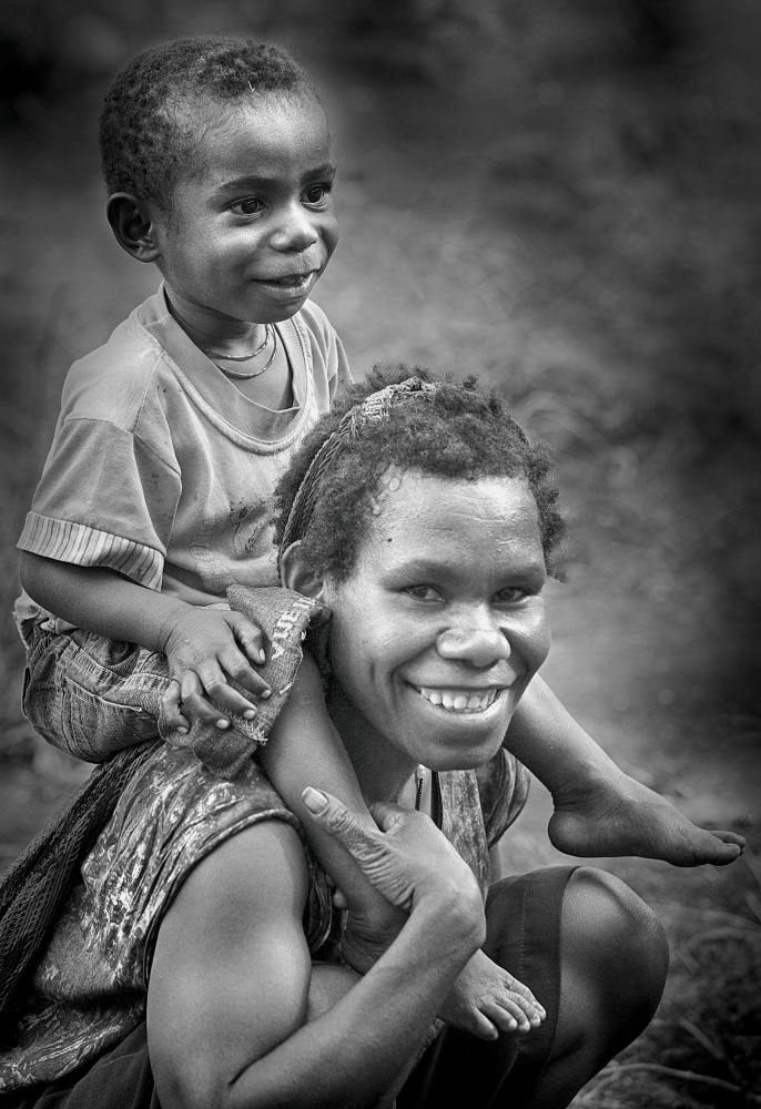 Mother and Child von Angela Muliani Hartojo