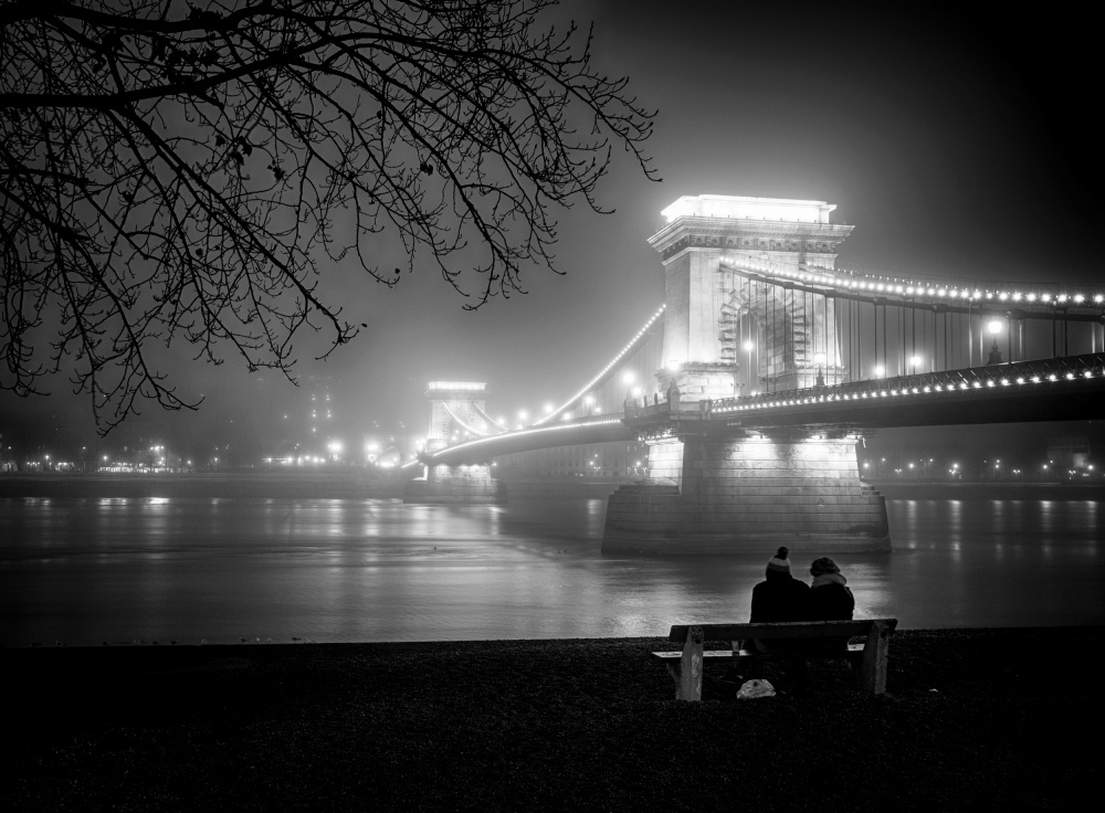 Foggy Night von Angela Muliani Hartojo