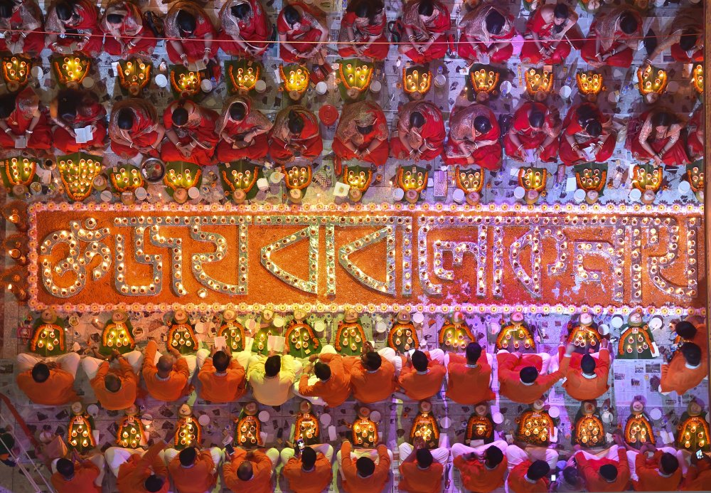 Religious Festival(Rakher Upobash) von Anindita Roy