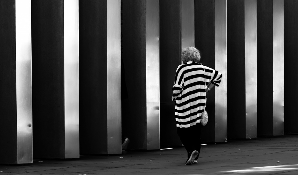 Striped von Anna Niemiec