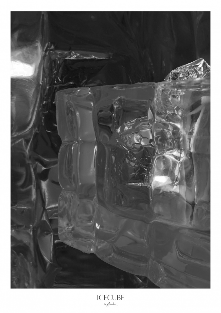 Icecube von Annika John