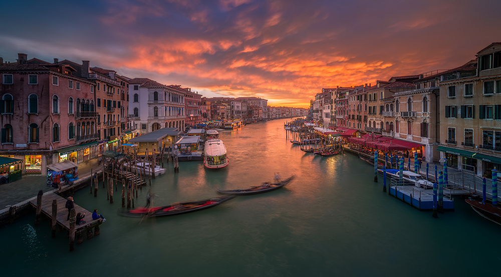 Grand Canal at sunset , view from the Rialto bridge , Venice . von Anton Calpagiu