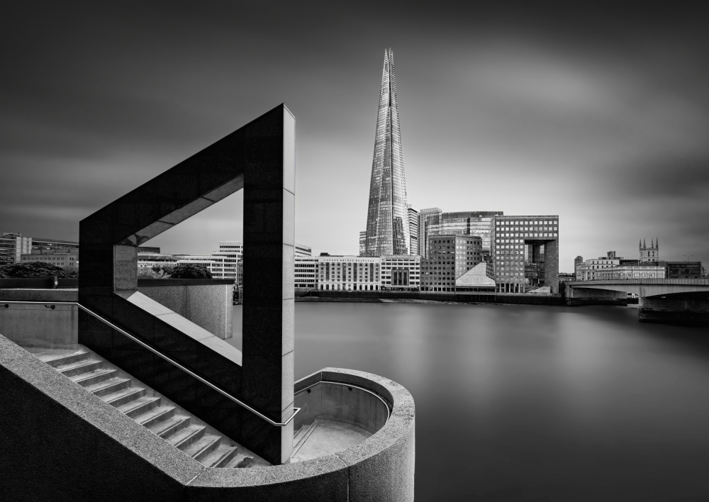 The Shard &amp; the staircase von Antoni Figueras