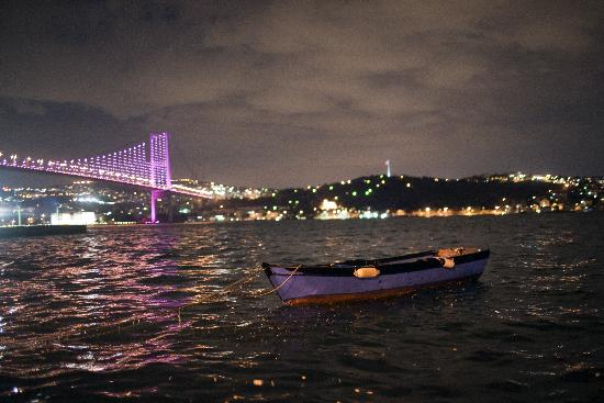 Türkei - Istanbul bei Nacht von Arno Burgi