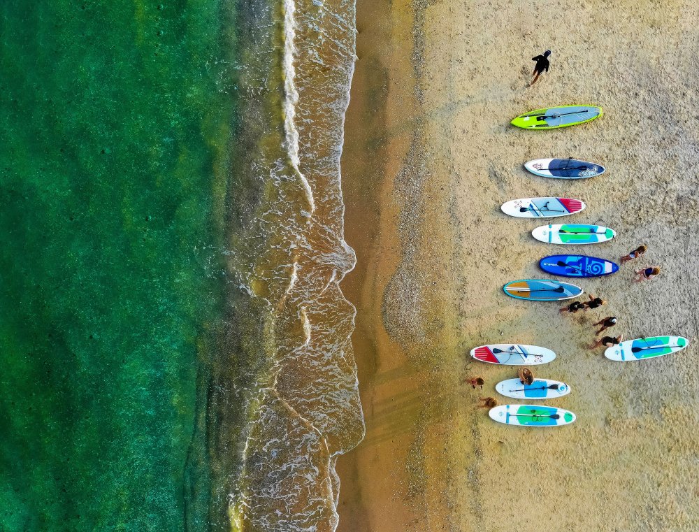 Early morning beach activities. von Arnon Orbach