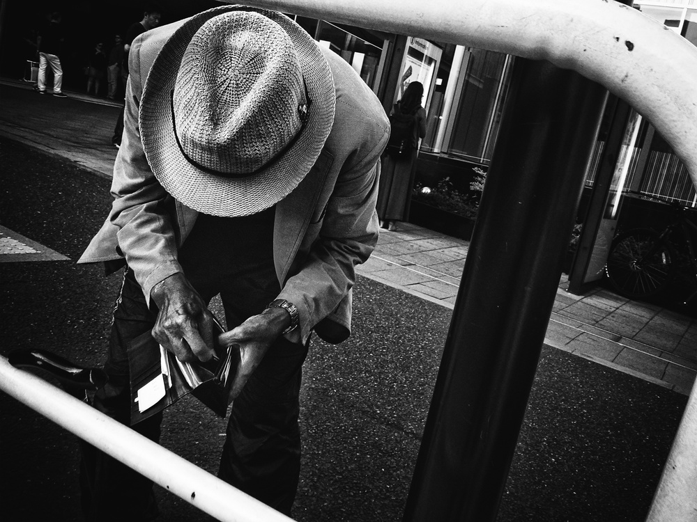 Shibuya Street - TOKYO 2016 von Ash Shinya Kawaoto