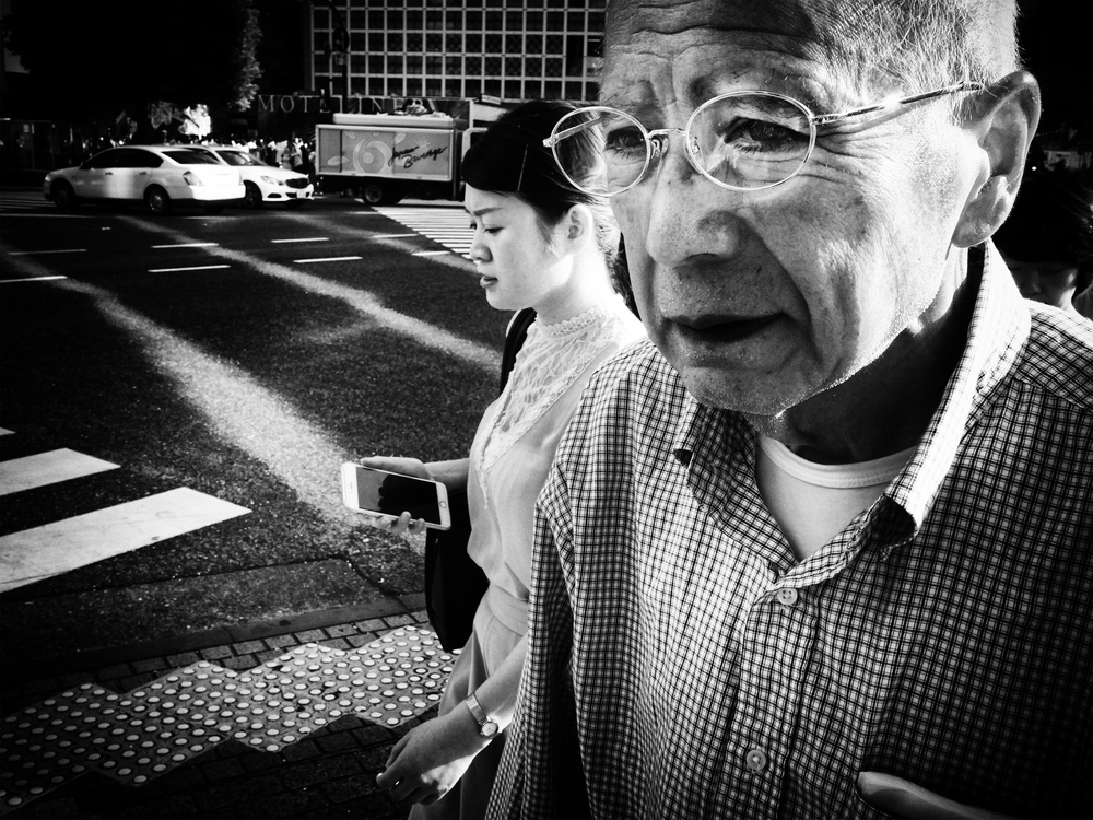 Shibuya Street - TOKYO 2016 von Ash Shinya Kawaoto