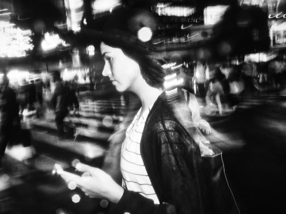 Shibuya Street - TOKYO 2016 von Ash Shinya Kawaoto