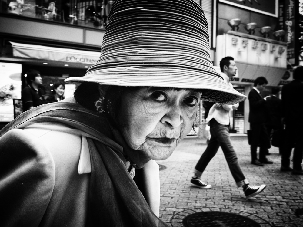 Shibuya Street - TOKYO 2016 von Ash Shinya Kawaoto