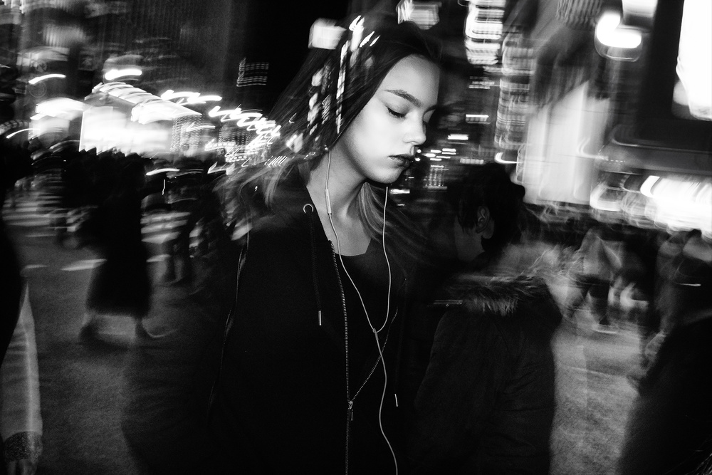 Shibuya Street - TOKYO 2016 von Ash Shinya Kawaoto