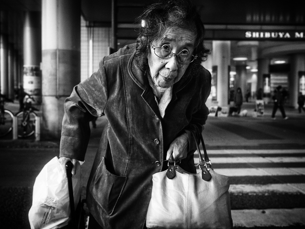 Shibuya Street - TOKYO 2016 von Ash Shinya Kawaoto