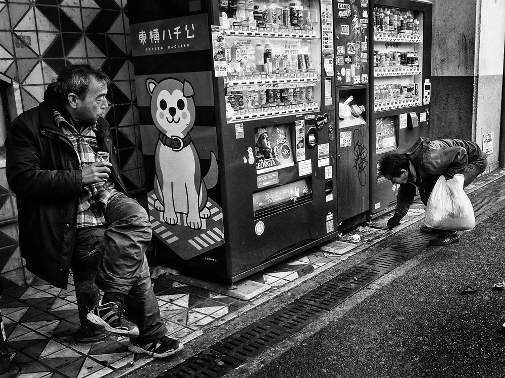 Shibuya Street - TOKYO 2017 von Ash Shinya Kawaoto