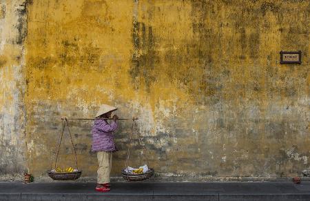 Fruit seller in Hoi An