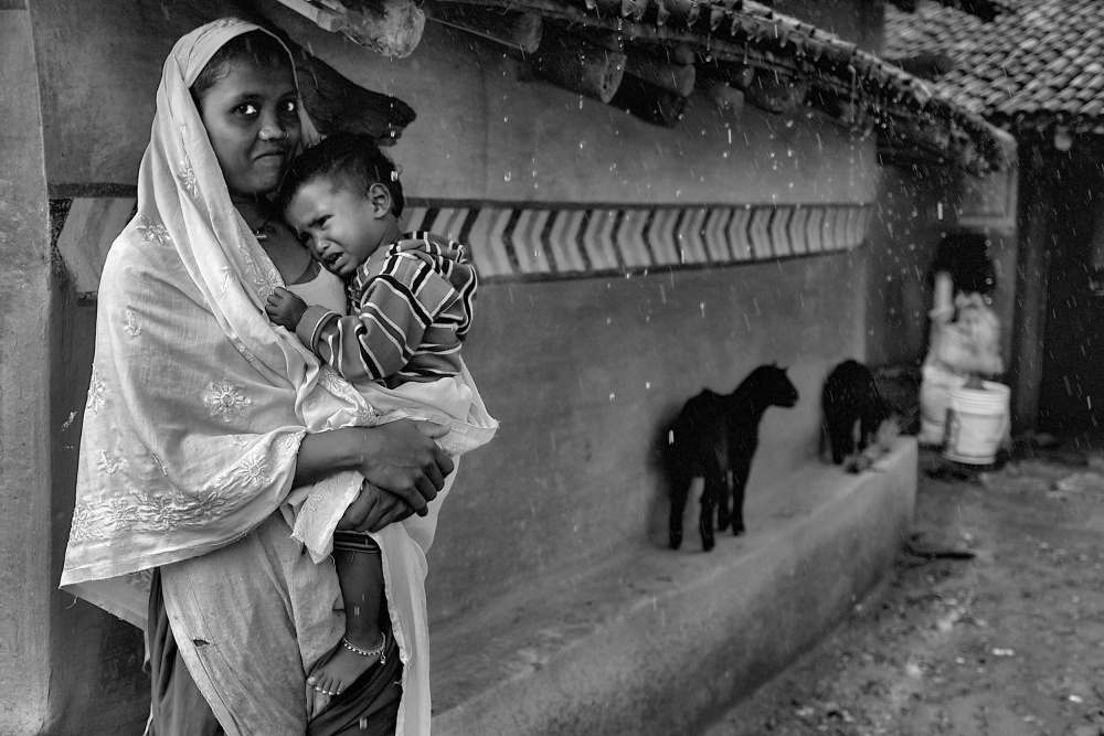 Mother &amp; Child 1 von Avishek Das