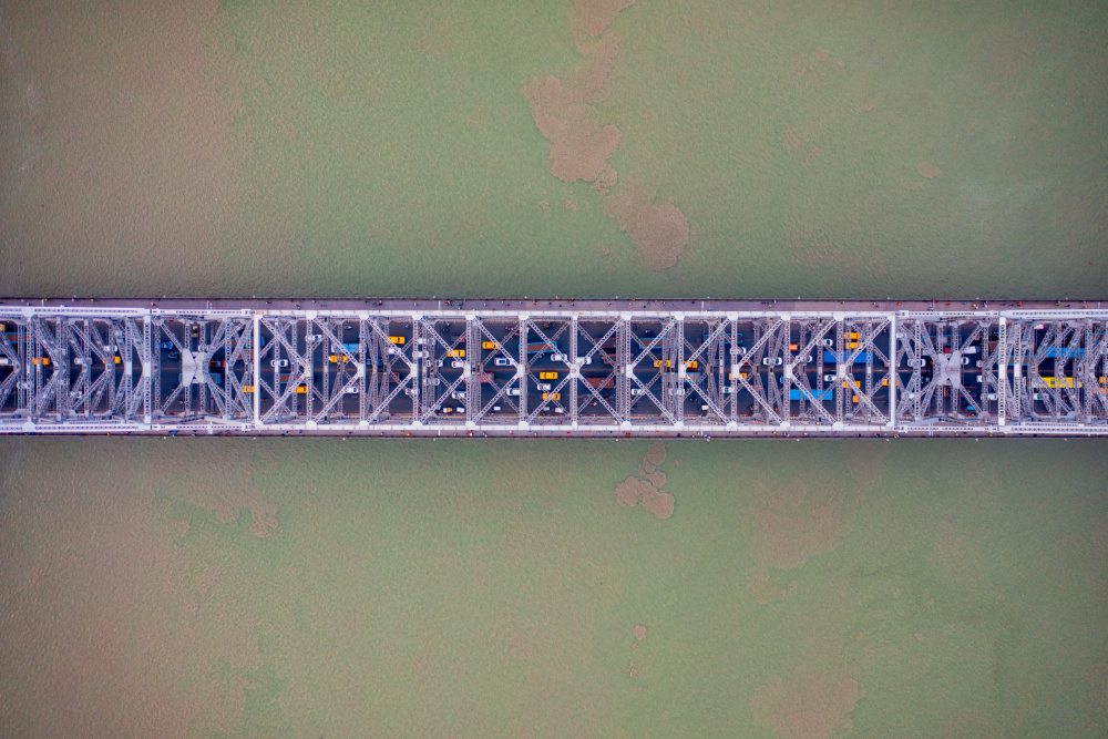 Hawrah Bridge in Kolkata von Azim Khan Ronnie