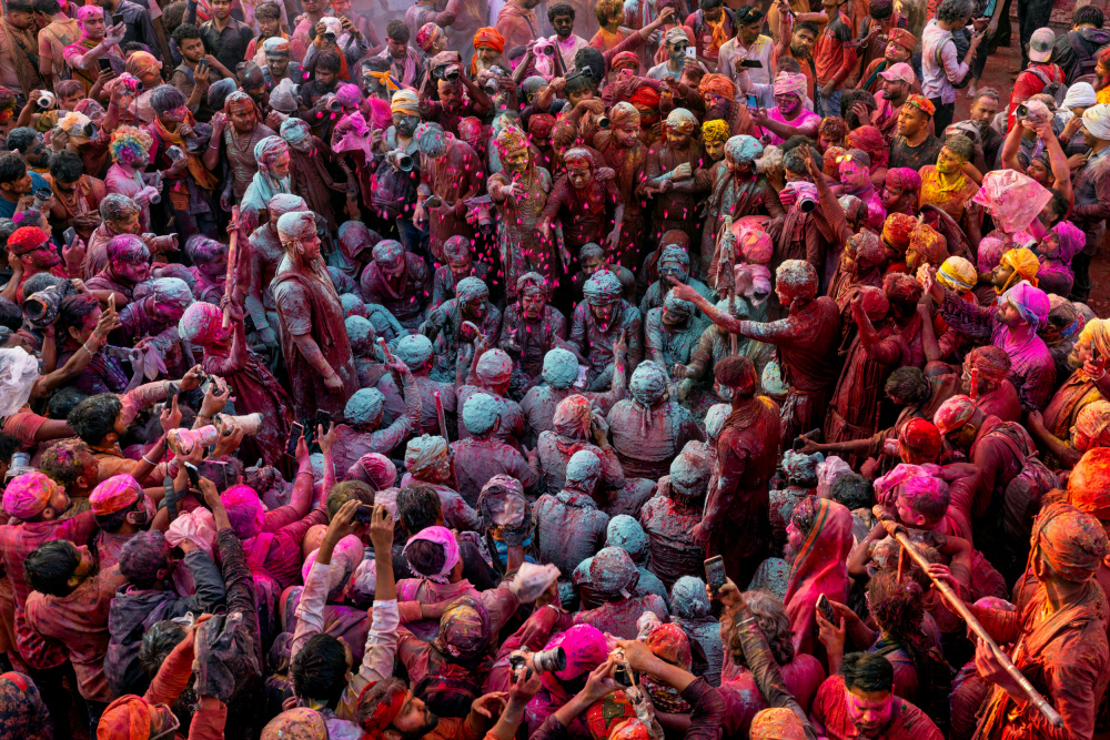 Holi in Nandgaon von Azim Khan Ronnie